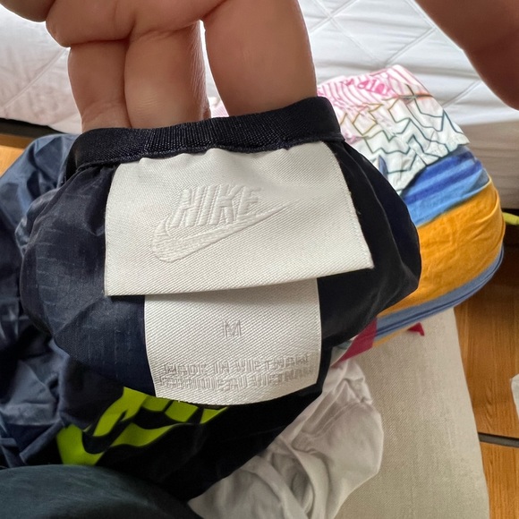 NIKE x Sacaï flared nylon top with neon printing SIZE MEDIUM - Picture 5 of 6